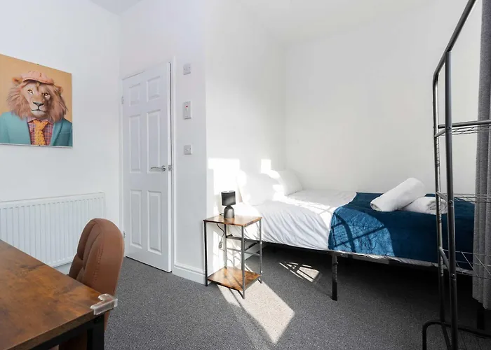 Middlesbrough House * TEESSIDE